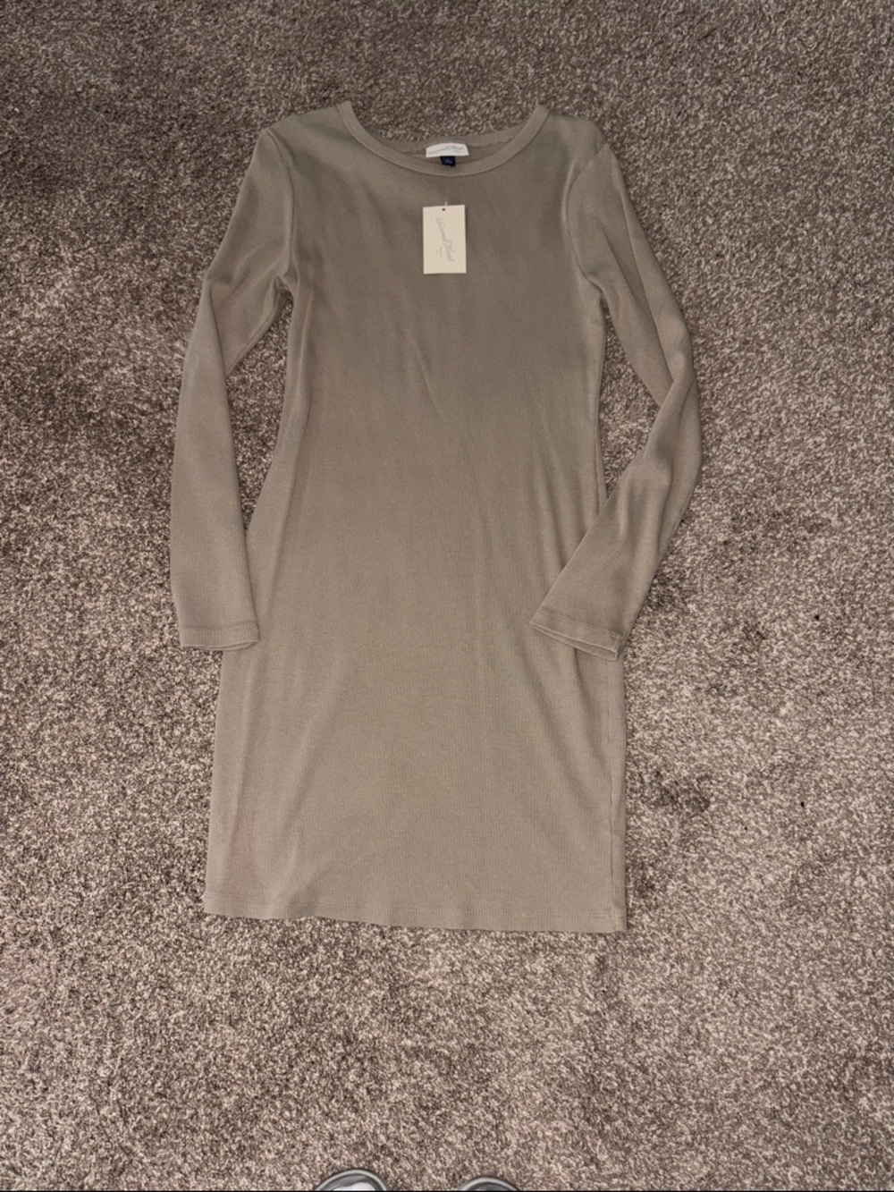 Universal Thread Long Sleeve Ribbed Dress in Taupe